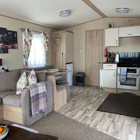 Hotel 6 Berth Park Dean Saltfleet Exterior foto